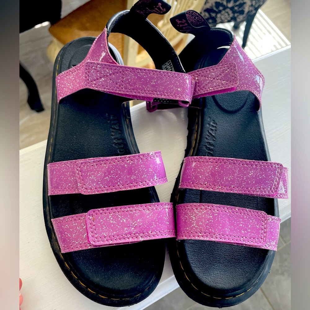 Dr. martens kids size 6y pink glitter platform sandal